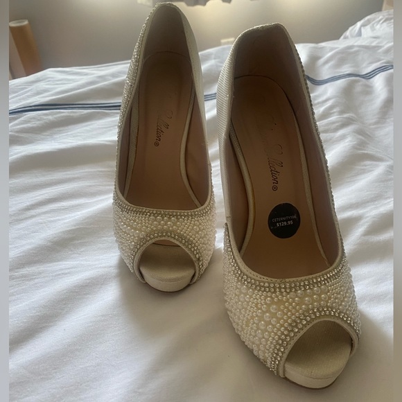 Bridal Heels - Picture 2 of 5